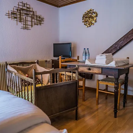 Au Vieux Moulin Отель 2*