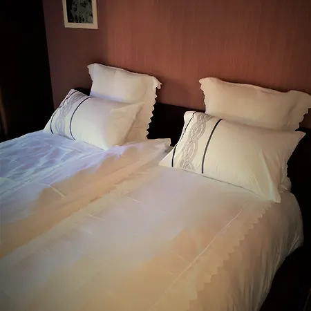 Au Vieux Moulin Отель 2*