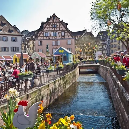 Au Vieux Moulin Отель 2*